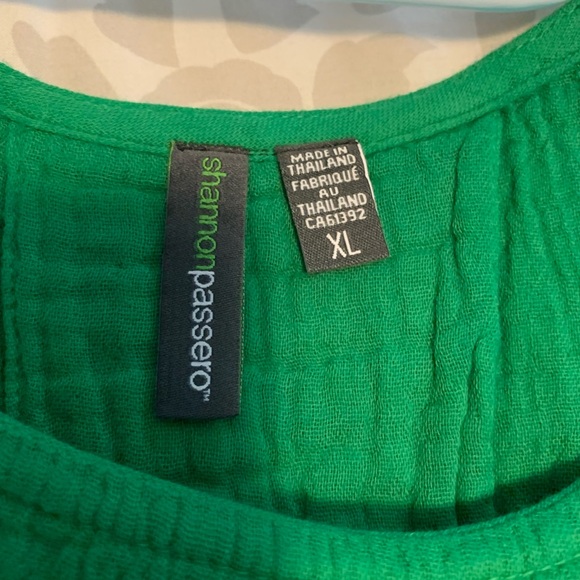 Shannon Pessaro XL for 2 tops - Picture 8 of 11